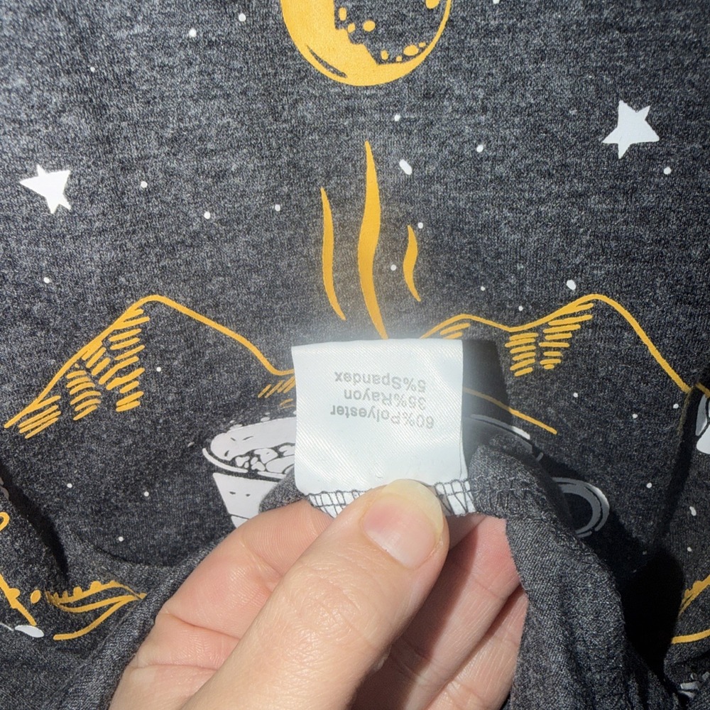 SURIEL TEA CO. Graphic Bookish Acotar Shirt XL - Picture 4 of 5